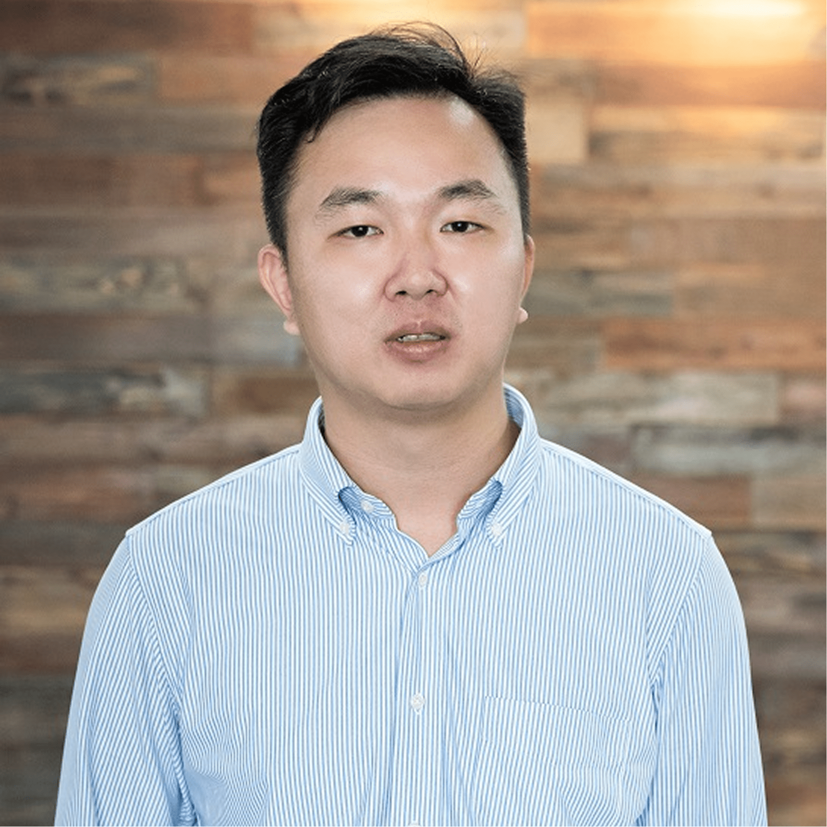 quach chan khoi
