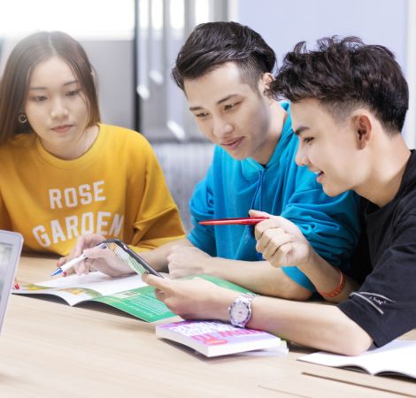 Công tác NCKH của EIU