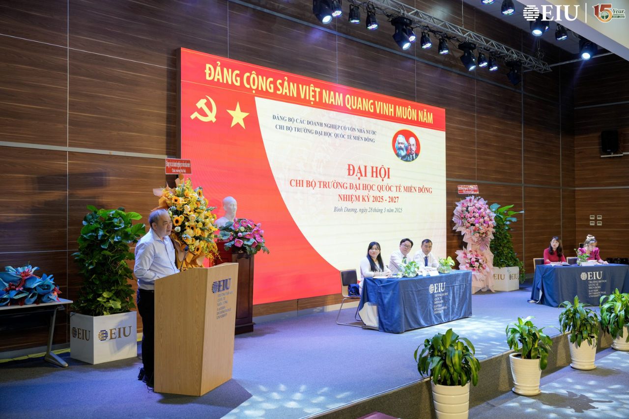 Phó Bí thư Đảng ủy các doanh nghiệp có vốn Nhà nước phát biểu chỉ đạo tại Đại hội