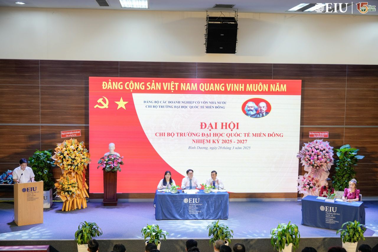 Đại hội chi bộ Trường Đại học Quốc tế Miền Đông nhiệm kỳ 2025-2027