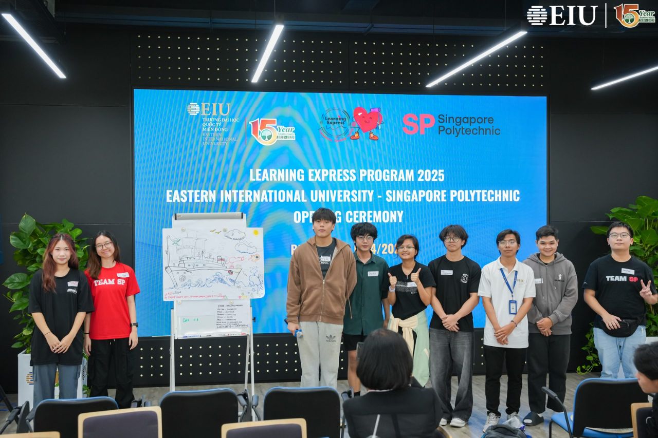 Khai mạc chương trình Learning Express Programme 2025