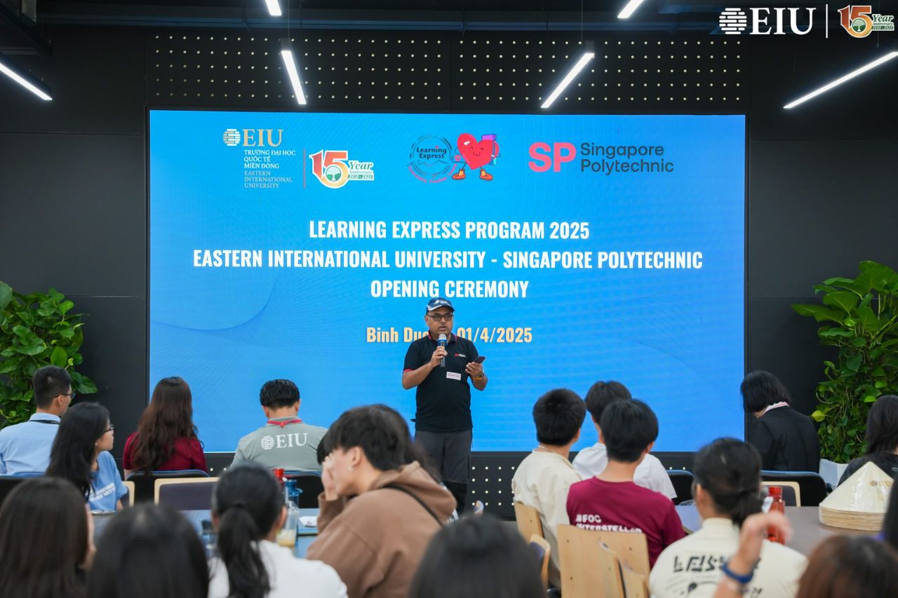 Khai mạc chương trình Learning Express Programme 2025