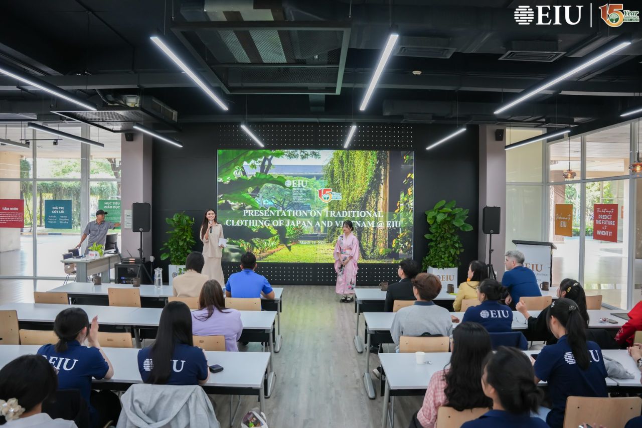 Sinh viên Nhật Bản giao lưu văn hóa tại EIU