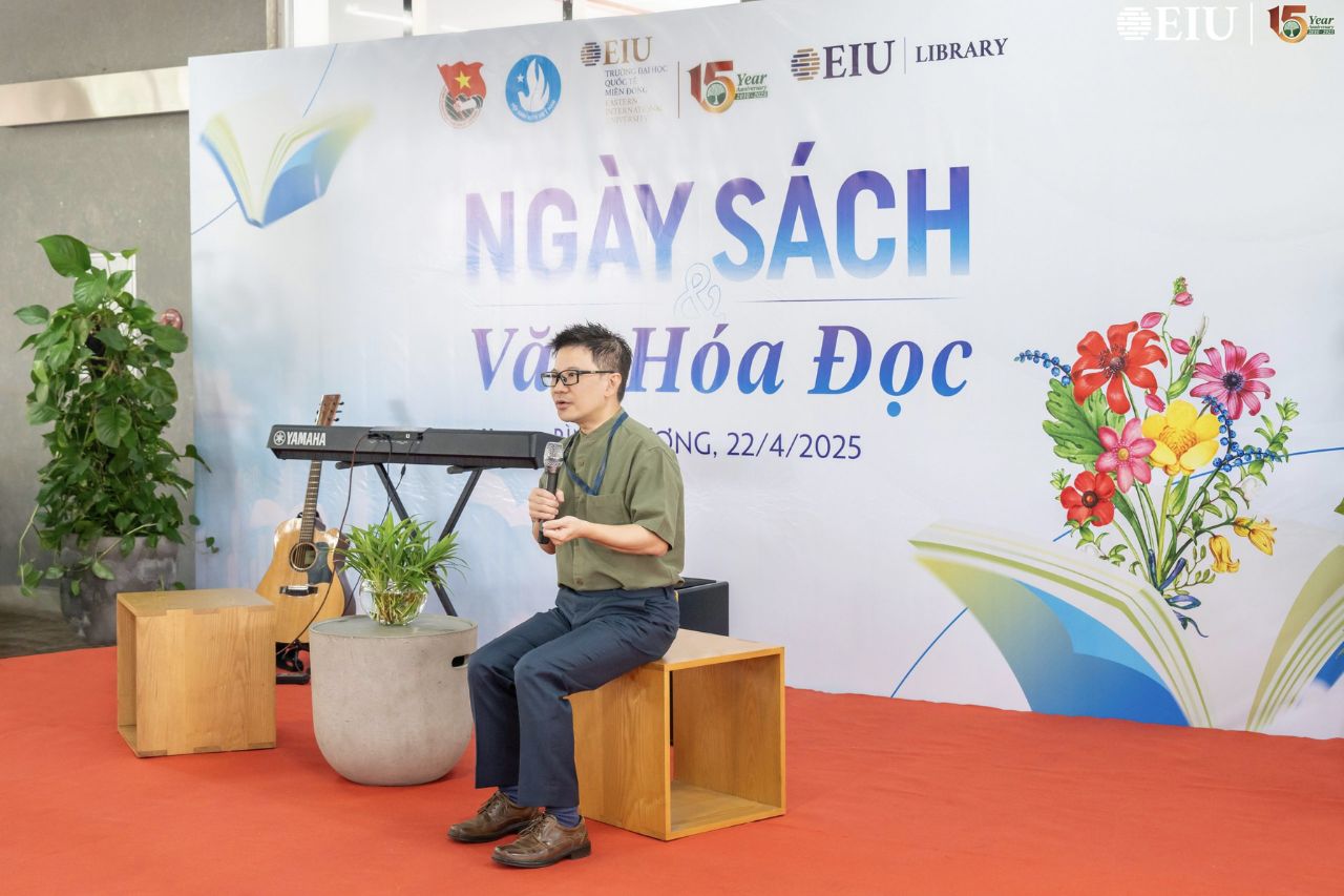 Thầy Nguyễn Tấn Lợi chia sẻ tại chương trình