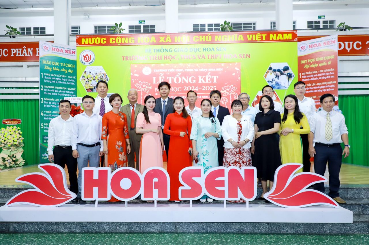 EIU ký hợp tác với Trường Tiểu học, THCS và THPT Hoa Sen