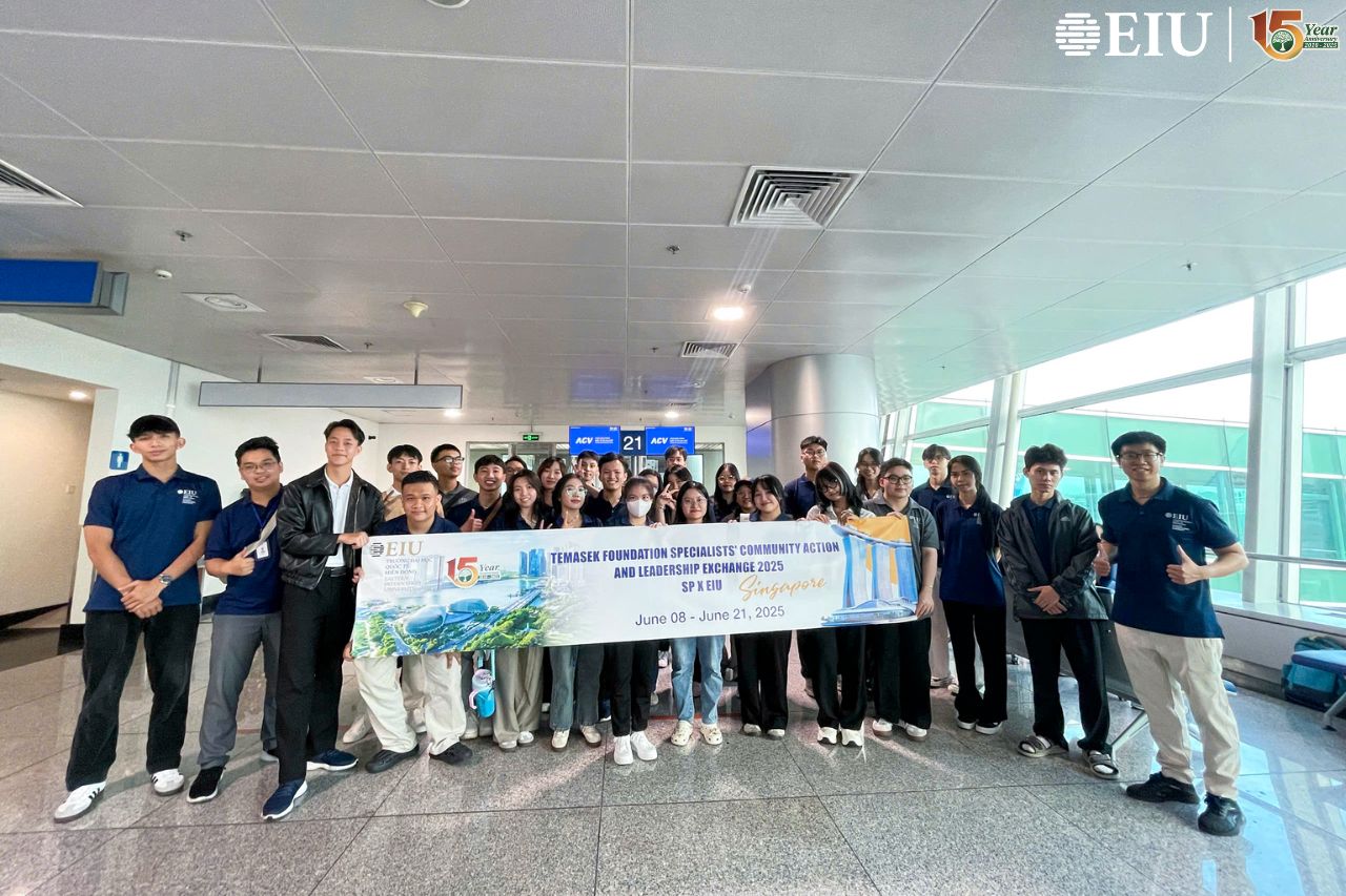 Sinh viên EIU tại TF scale EIUXSP 2025