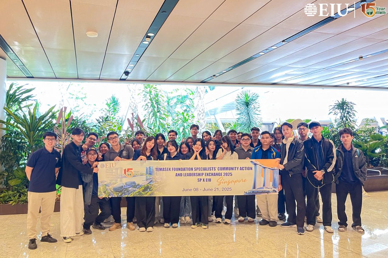 Sinh viên EIU tại TF scale EIUXSP 2025