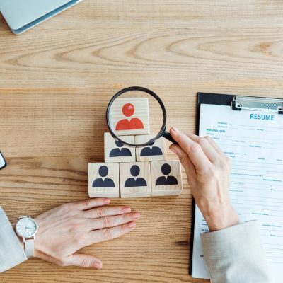 tuyen-dung-min